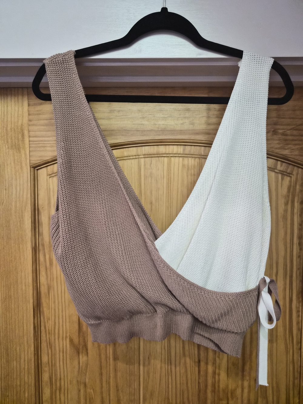 ANDREE BY UNIT Two-Tone Wrap Crop Top in Beige and Cream